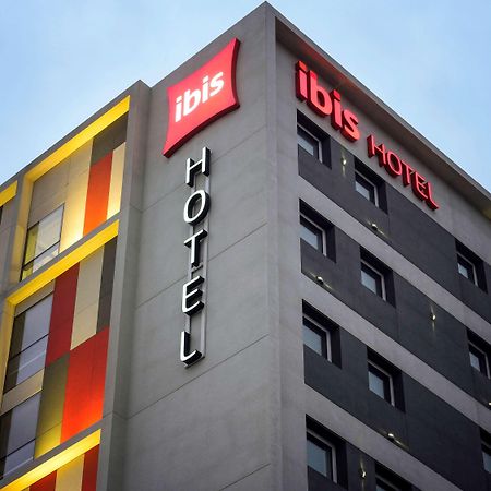 Ibis Trujillo Hotel Exterior foto